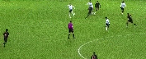 1612988828124056585.gif 6089.gif