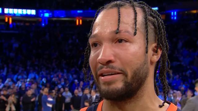 1707111301879062918.jpg dm_240201_Knicks_Brunson_postgame_interview.jpg